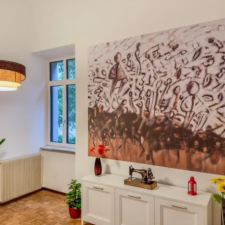Apartment Incentro -